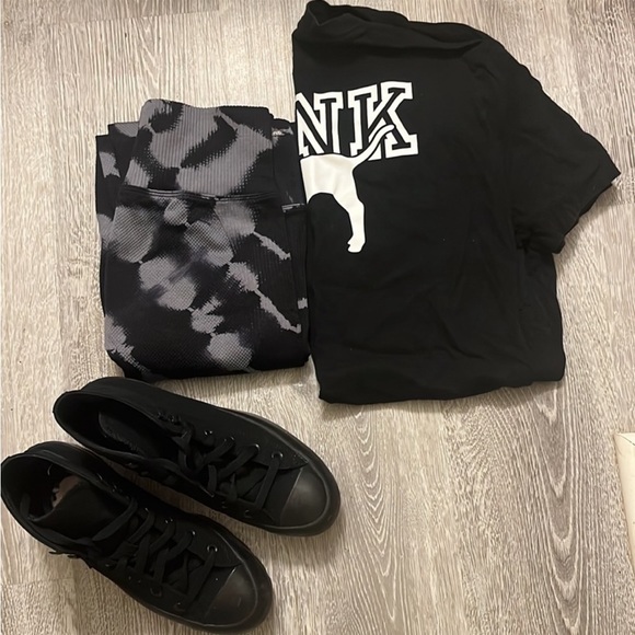 PINK Victoria's Secret Pants - 2 PIECE PINK VICTORIA’S SECRET BUNDLE TOP & LEGGINGS